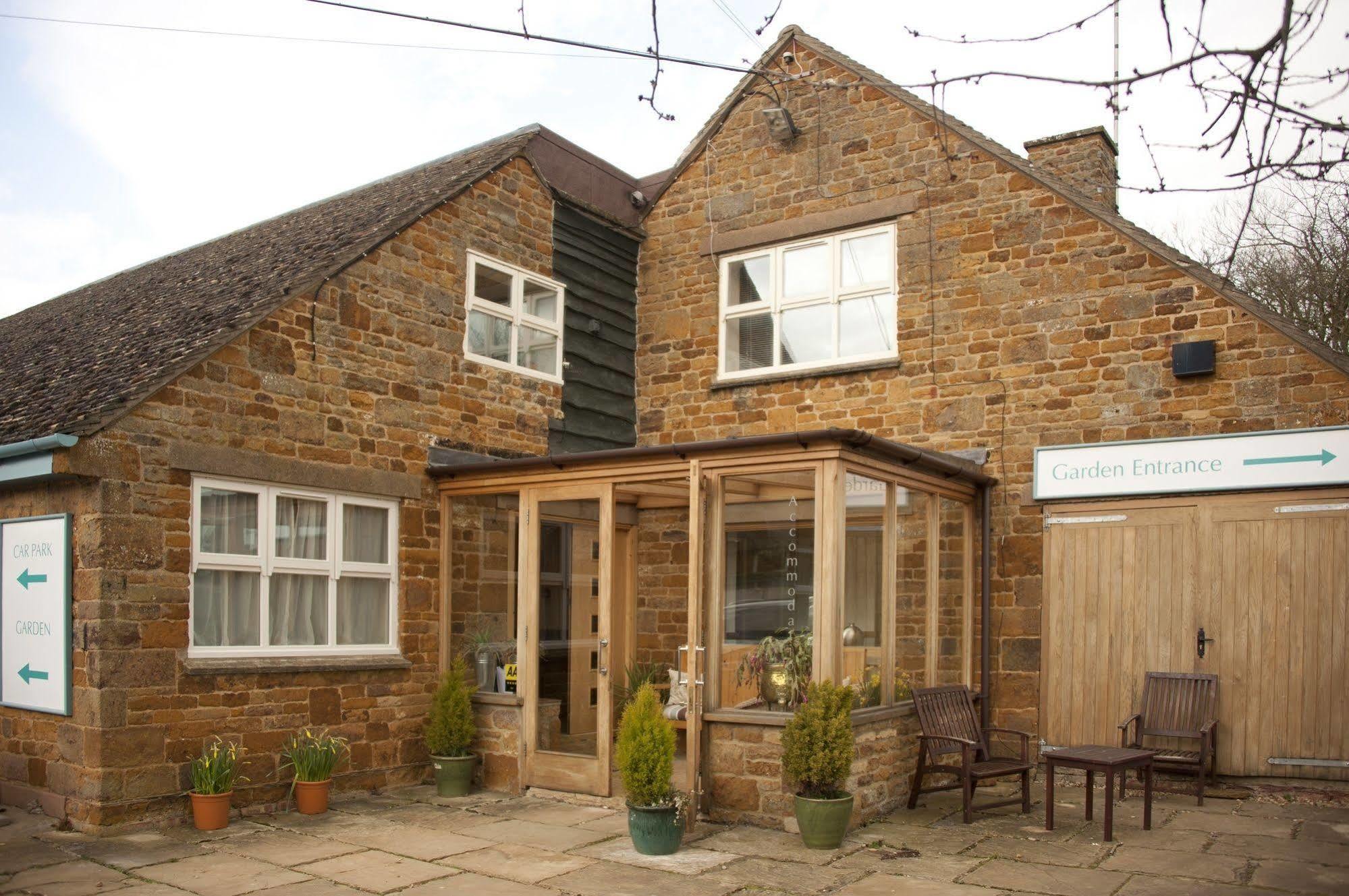 The Marquess Of Exeter Hotel Lyddington Exterior photo